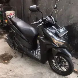 Vario 125 cbs iss 2020 DP 1jt