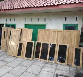 Pintu kayu jati kusen jendela