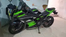 KAWASAKI NINJA 250 FI KRT low km