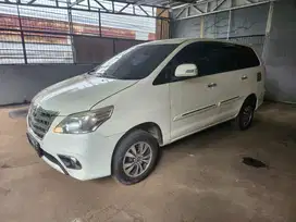 Toyota Kijang Innova 2012 Bensin