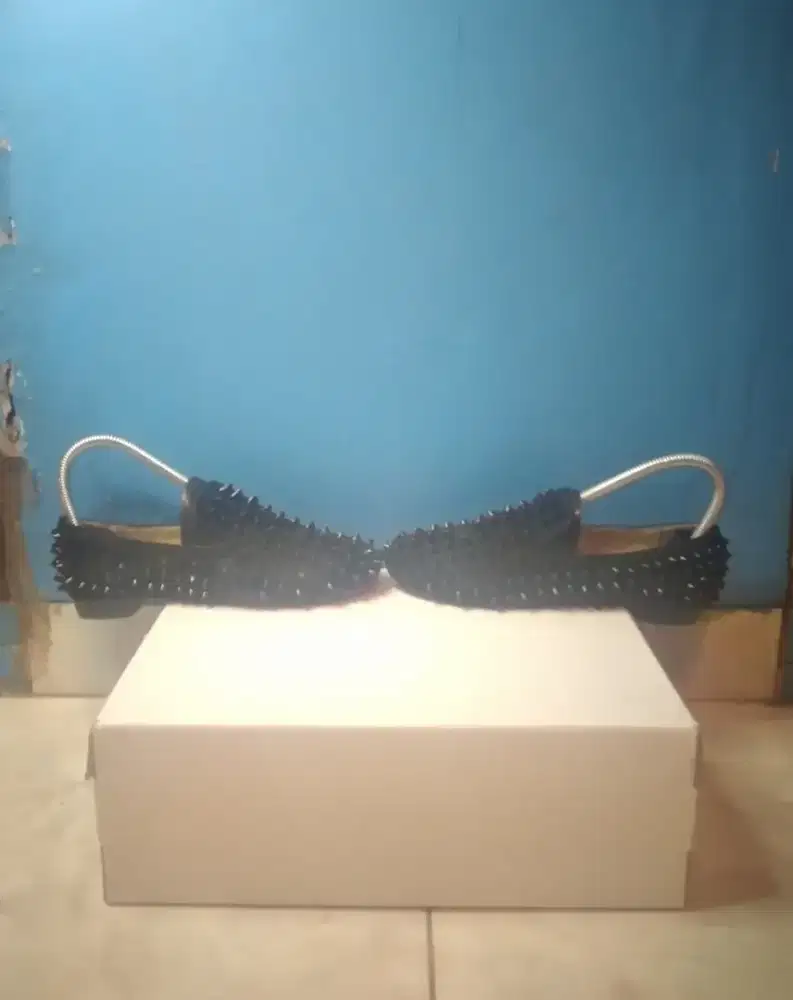 jual cepat murah sepatu christian louboutin dandelion original italy