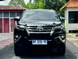 Fortuner VRZ 2.4 Th 2019 Diesel Automatic Asli Jateng Low KM Istimewa