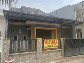 Dijual Rumah di Perumahan Safira Regency Kertosono