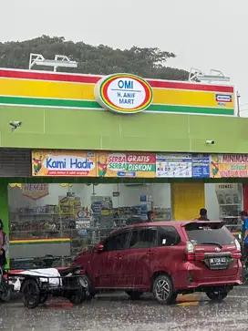 Di butuhkan sales dan kepala toko