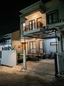 Dijual Rumah 2 Lantai Akses Mudah ke Tol Siap Huni di Jatiasih Bekasi