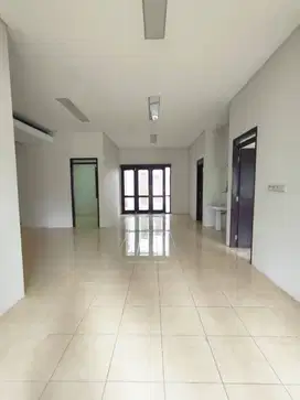 Dijual Rumah Singgasana Pradana Bandung Siap Huni
