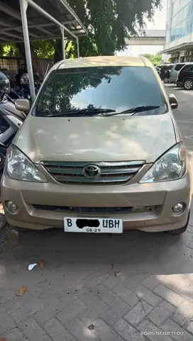 TOYOTA AVANZA Tipe G 2004