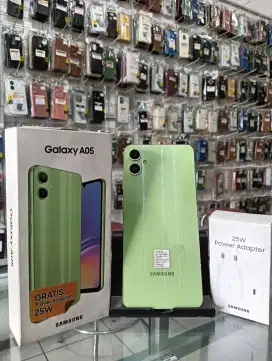 SAMSUNG A05 4+4/64