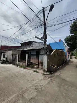 Rumah Clasik Murah Tanah Luas di Mandosi Permai Jatiluhur Jatiasih