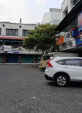 DI JUAL CEPAT RUKO 3 LT LOKASI  SUDIRMAN STARTEGIS PERTOKOAN DENPASAR