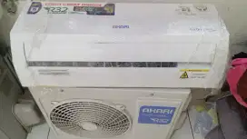 ac akari 1/2 pk low watt like new