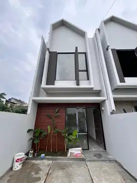 Rumah Modern Ready dengan Tanah Luas 800 Jutaan dekat pintu Tol