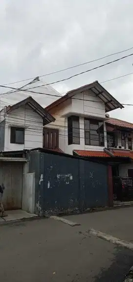 Rumah Kostan Aktif masih terisi di Dekat Kampus Maranatha Bandung