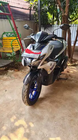 Jual cepat aerox type R 2019 ss lengkap pajak mati