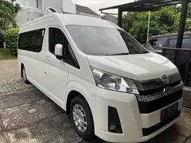 Dijual HiAce Premio Luxury