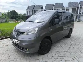 Nissan Evalia ST MT 2014