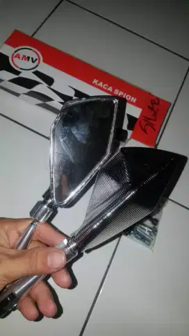 Spion tomok universal motor