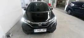 Honda jazz RS 1.5 AT 2018 Hitam Gress Garansi mesin dan transmisi