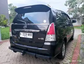 Toyota Kijang Innova 2010 Bensin