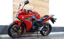 HONDA CBR 150 R BUILD UP 2012 JARANG ADA LOW KM