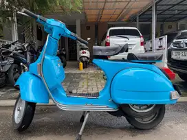 Vespa px Tahun 1984