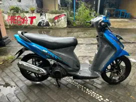 Suzuki spin thn 2010 plat AB Sleman