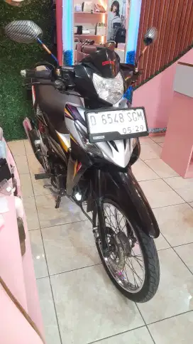 Motor Honda revo sporty lengkap siap pakai istimewa murah