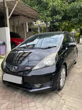 Honda Jazz RS 2013 Hitam GE8