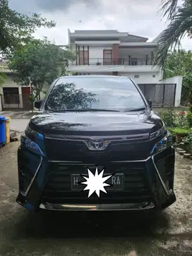 Voxy 2018. Barang Mulus.. Plat Semarang.. Langsung Pemilik. Best Price