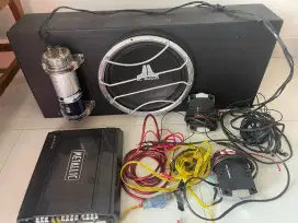 Audio mobil bekas Subwoofer JL