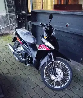 Dijual motor honda  Revo Vit 2024 Baru (Lengkap) Harga 15 juta (Nego)