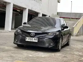 Toyota Camry 2.5 V AT 2019 Hitam MEWAH