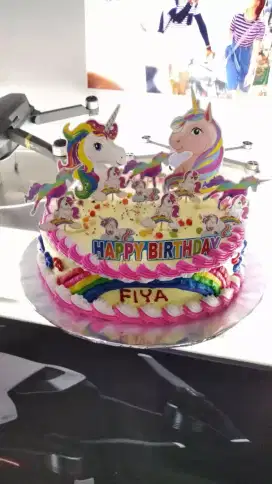 Kue ulang tahun unicorn