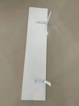 Rak Dinding Putih ACE ukuran 90x20cm Lengkap dengan Bracket Baut