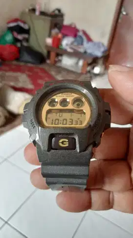 Jam tangan pria Casio G-Shock DW6900br original