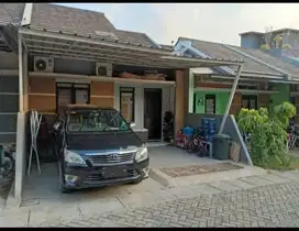 Rumah Cluster Pondok Kacang Permai