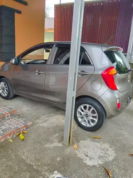 Kia Picanto 2012 Bensin