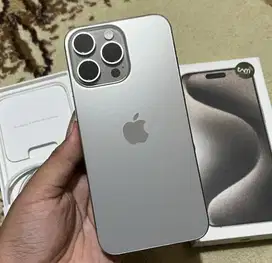 Mau jual dibli iphone 14 512Gb pro max lengkap eks garansi ibox atau i