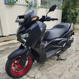 YAMAHA XMAX 2023 KM 4.000an