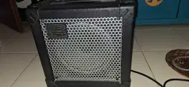 Ampli Gitar Roland Cube 15 bekas