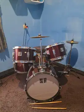 Drum Set Rock Beat untuk Anak-anak