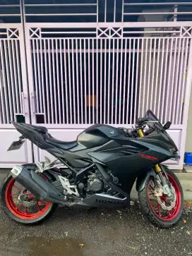 CBR 150 R TAHUN 2021