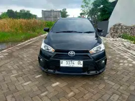 TOYOTA YARIS S TRD 1.5 MATIC 2014 HITAM