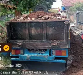 Jasa angkut puing,sampah pasir batu split dll