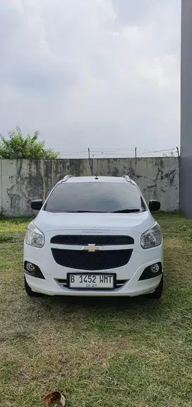 Chevrolet Spin LTZ Bensin AT 2014