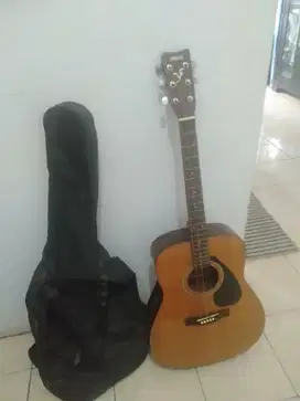 Gitar Yamaha FX310