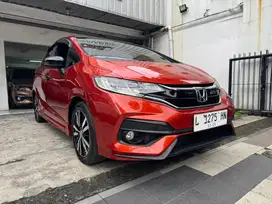 HONDA JAZZ 1.5 RS MATIC 2019 BLACK TOP - DP MINIM