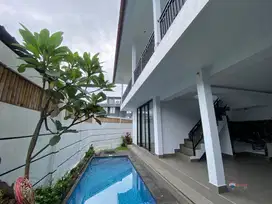 Villa Minimalis For Rent 3BR Umalas