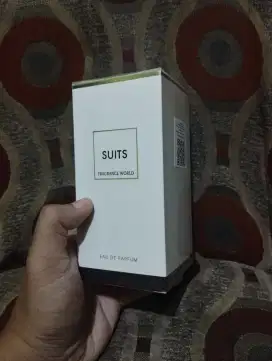 Parfum fragrance world suits bnib