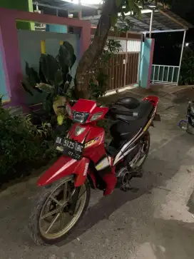 Yamaha fizr 2002 siap pakai